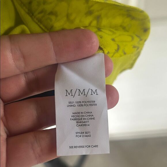 Vibrant Sleeveless Ruffled Blouse style 3071 - Picture 2 of 6